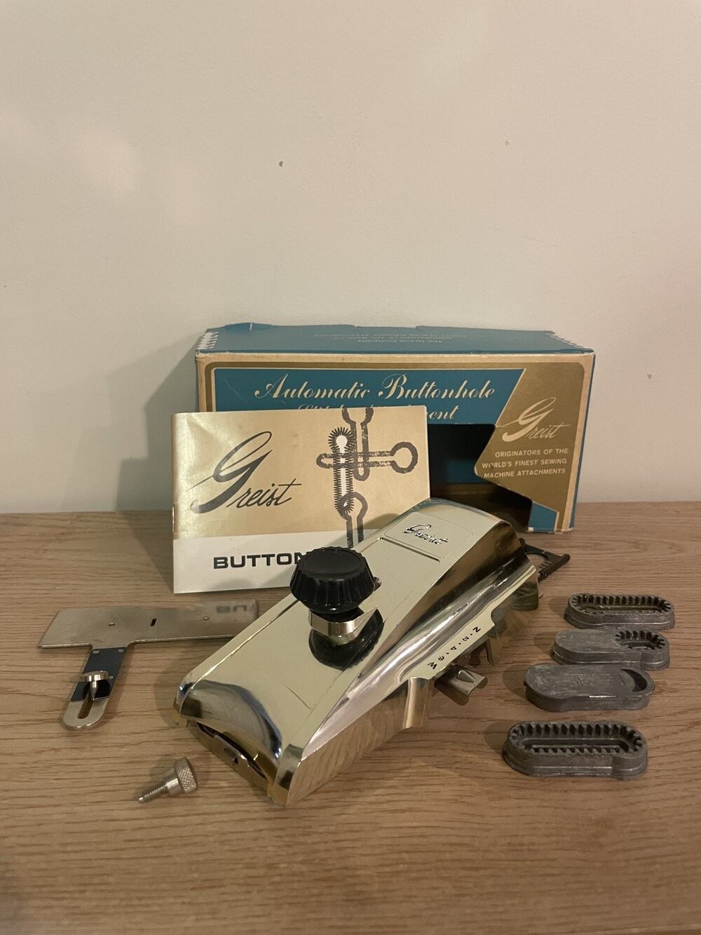 VTG Greist Automatic Buttonhole Stitch Attachment Style #1 Used in Box